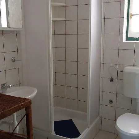 Apartment Two-bedroom In Petrcane/zadar Riviera 8043 Petrčane